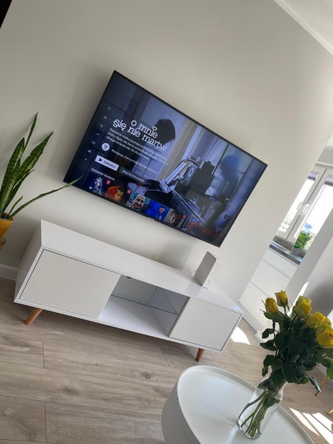 Luxury White Apartment By Marta Ράντομ Εξωτερικό φωτογραφία